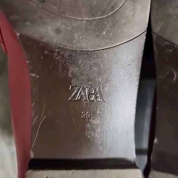 Zara Red Leather Loafers with Gold Hardware Women's Size 39 - Picture 6 of 7